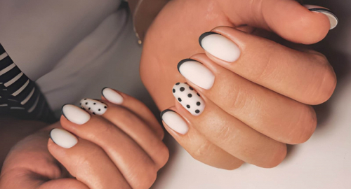 Milky French manicure: la tendenza unghie dell�estate 2026